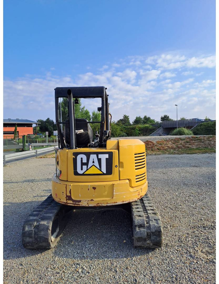 CAT 305E2 - Ekskavator perayap: gambar 4 CAT 305E2 - Ekskavator perayap: gambar 4