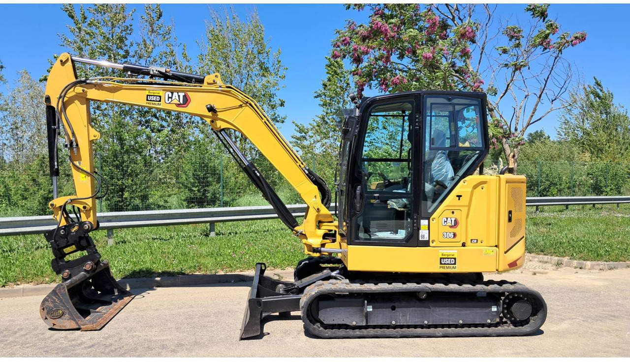 Ekskavator perayap CAT 306 CR: gambar 9