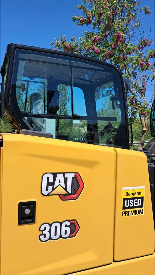 Ekskavator perayap CAT 306 CR: gambar 16