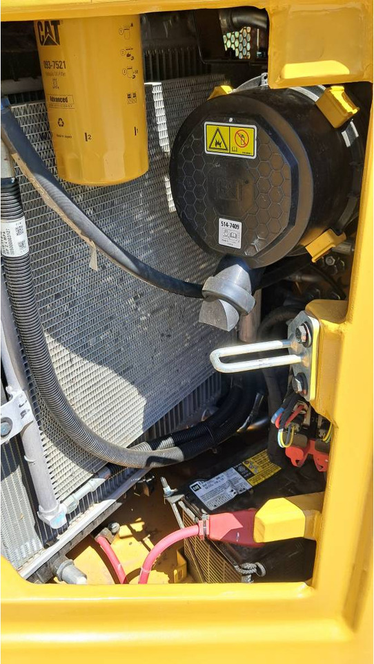 Ekskavator perayap CAT 306 CR: gambar 11