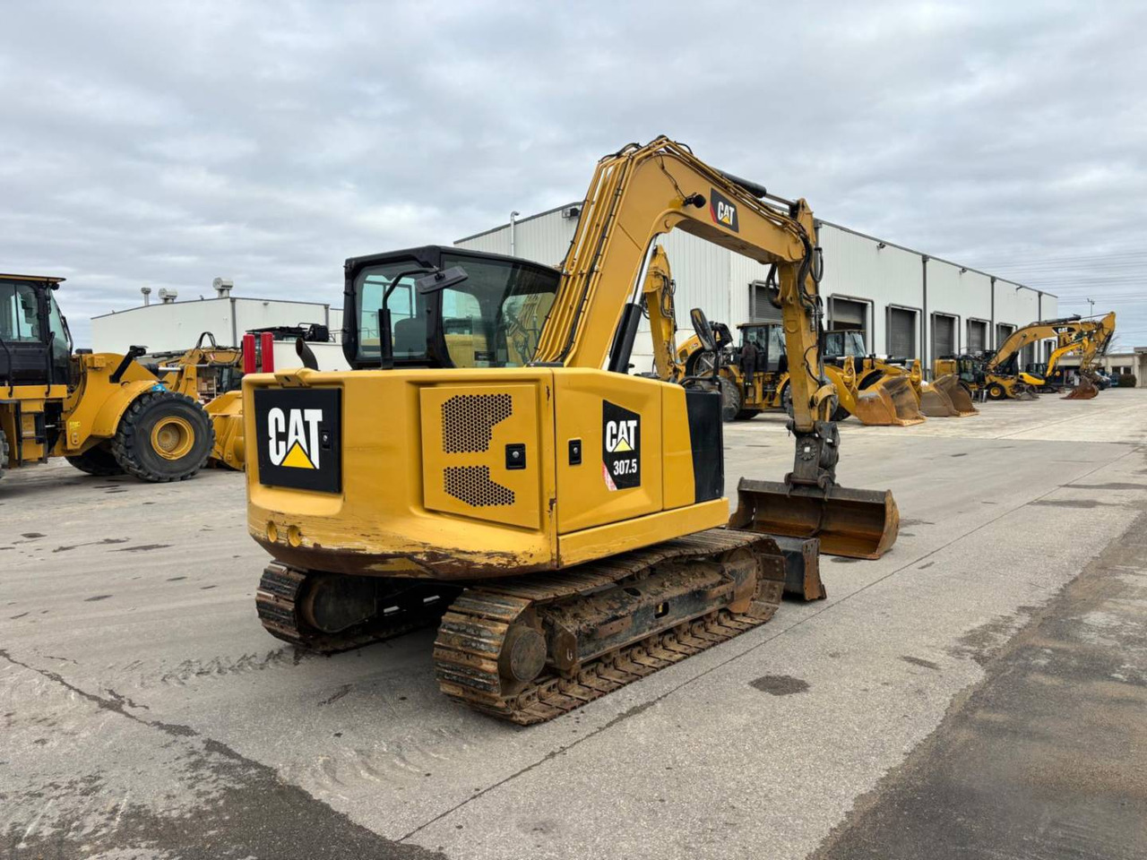 CAT 307.5 - Ekskavator perayap: gambar 4 CAT 307.5 - Ekskavator perayap: gambar 4