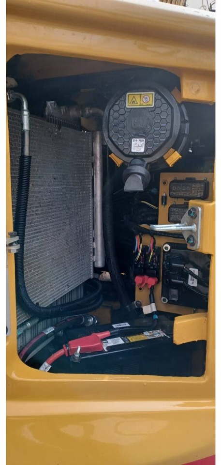 Ekskavator perayap CAT 308: gambar 11
