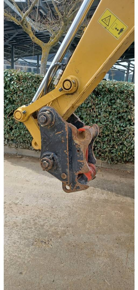 Ekskavator perayap CAT 308: gambar 6