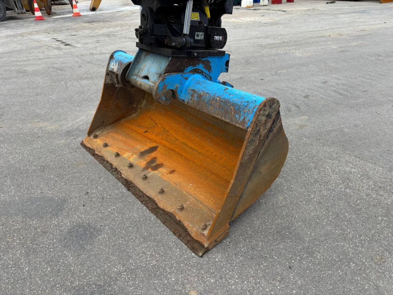 Ekskavator perayap CAT 315: gambar 25