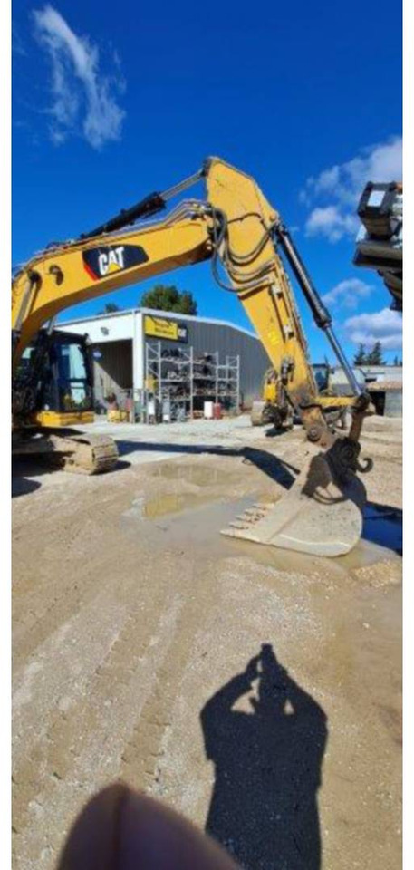 CAT 325F CR - Ekskavator perayap: gambar 4 CAT 325F CR - Ekskavator perayap: gambar 4