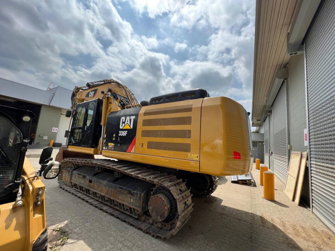 CAT 336FL - Ekskavator perayap: gambar 2 CAT 336FL - Ekskavator perayap: gambar 2