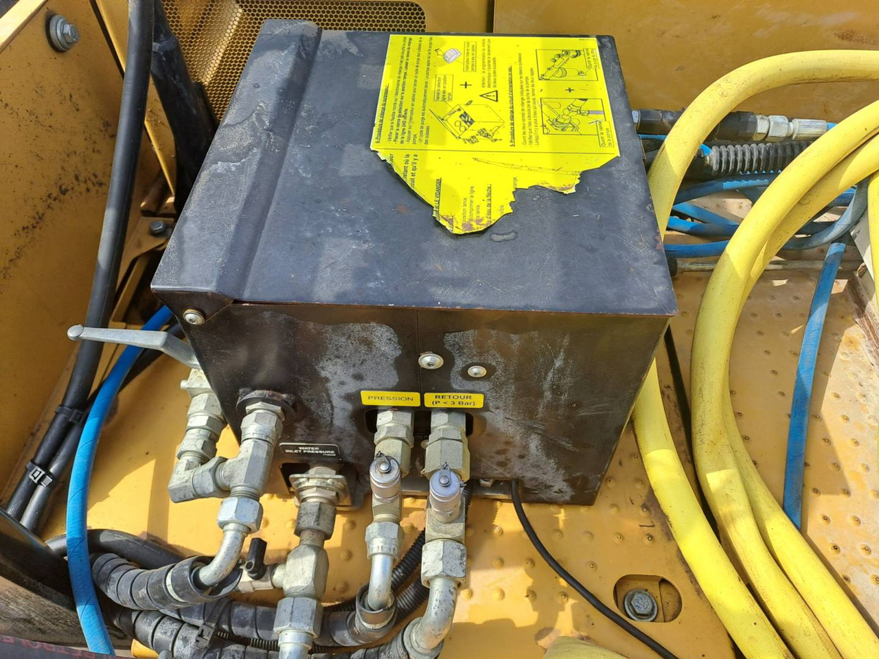 Ekskavator perayap CAT 340F UHD: gambar 19