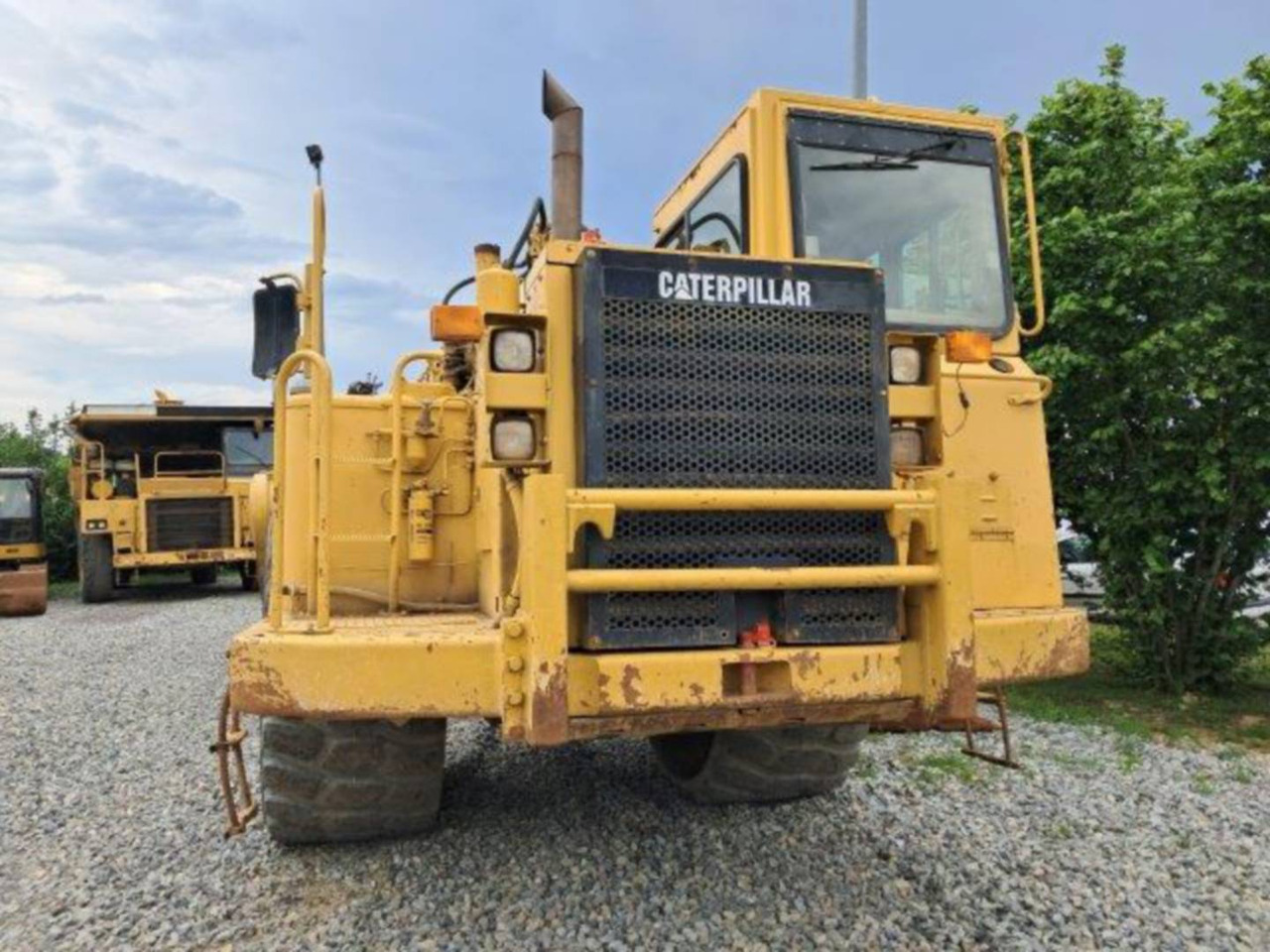 CAT 621F - Scraper: gambar 1 CAT 621F - Scraper: gambar 1