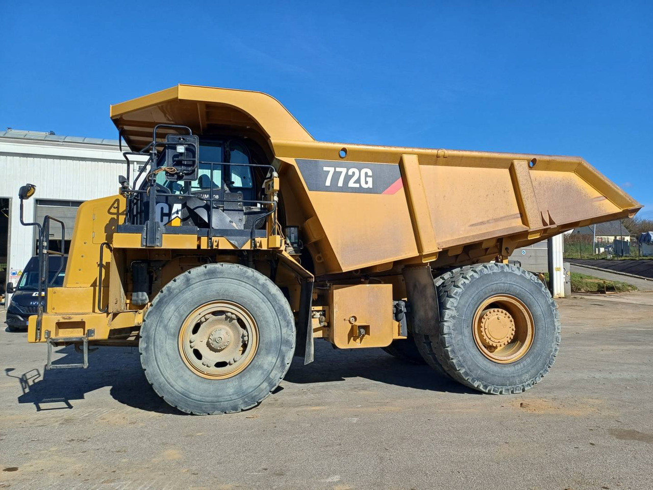 CAT 772G - Truk batu/ Dumper iebes: gambar 2 CAT 772G - Truk batu/ Dumper iebes: gambar 2