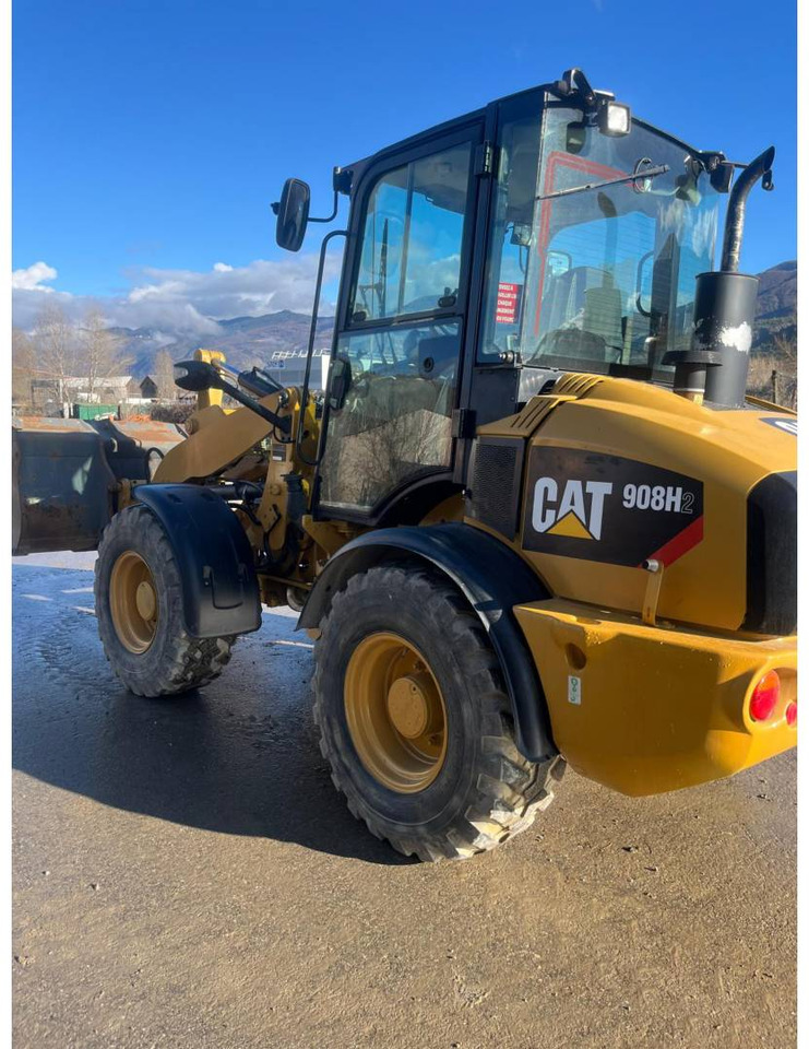 CAT 908 - Wheel loader: gambar 3 CAT 908 - Wheel loader: gambar 3