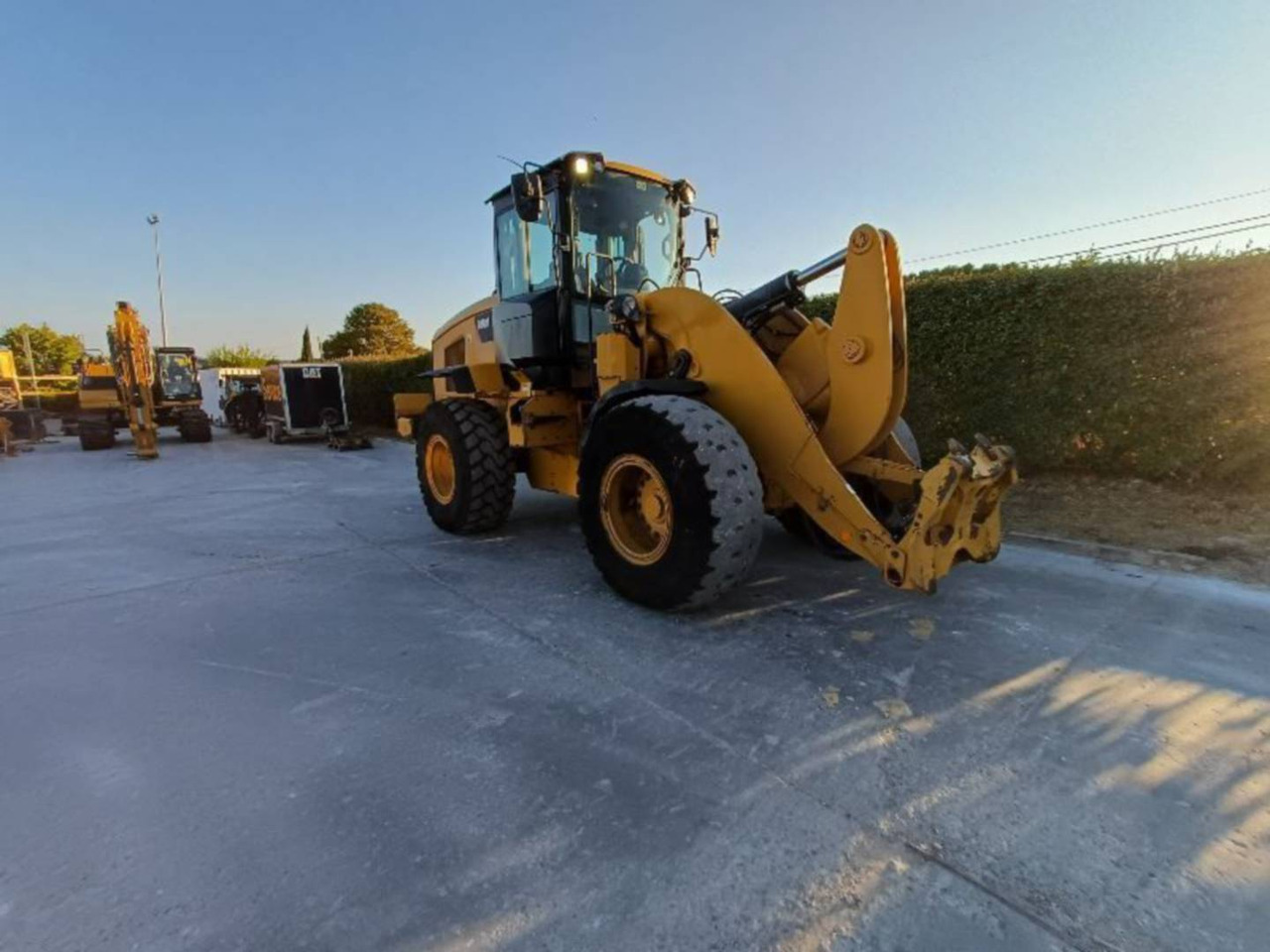 CAT 938M - Wheel loader: gambar 1 CAT 938M - Wheel loader: gambar 1