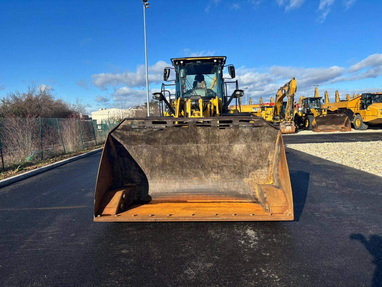 Wheel loader CAT 950M: gambar 11