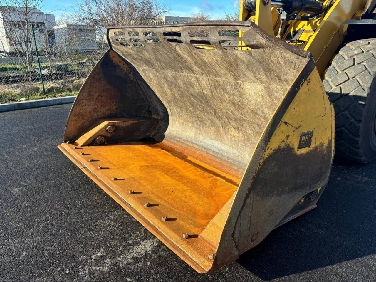 Wheel loader CAT 950M: gambar 13