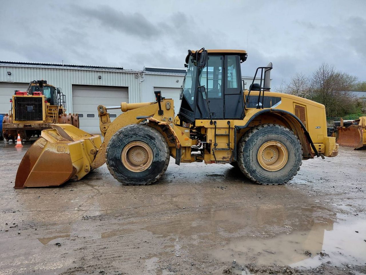 CAT 962G II - Wheel loader: gambar 1 CAT 962G II - Wheel loader: gambar 1
