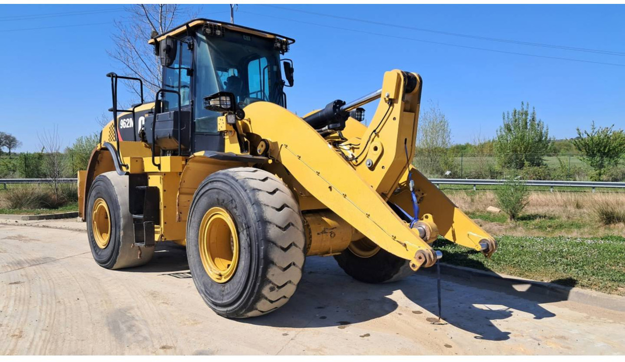 CAT 962M - Wheel loader: gambar 2 CAT 962M - Wheel loader: gambar 2