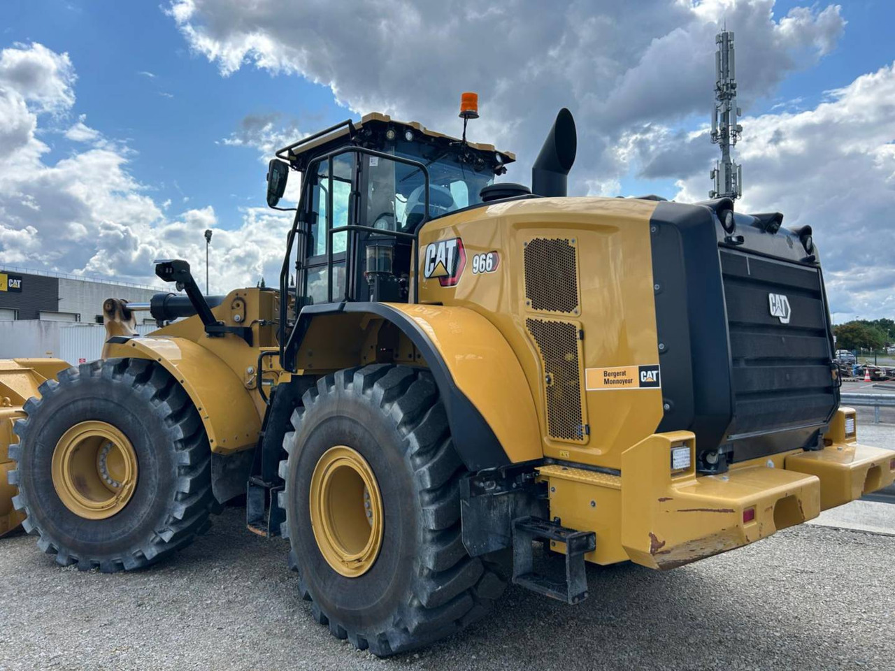 CAT 966 - Wheel loader: gambar 4 CAT 966 - Wheel loader: gambar 4