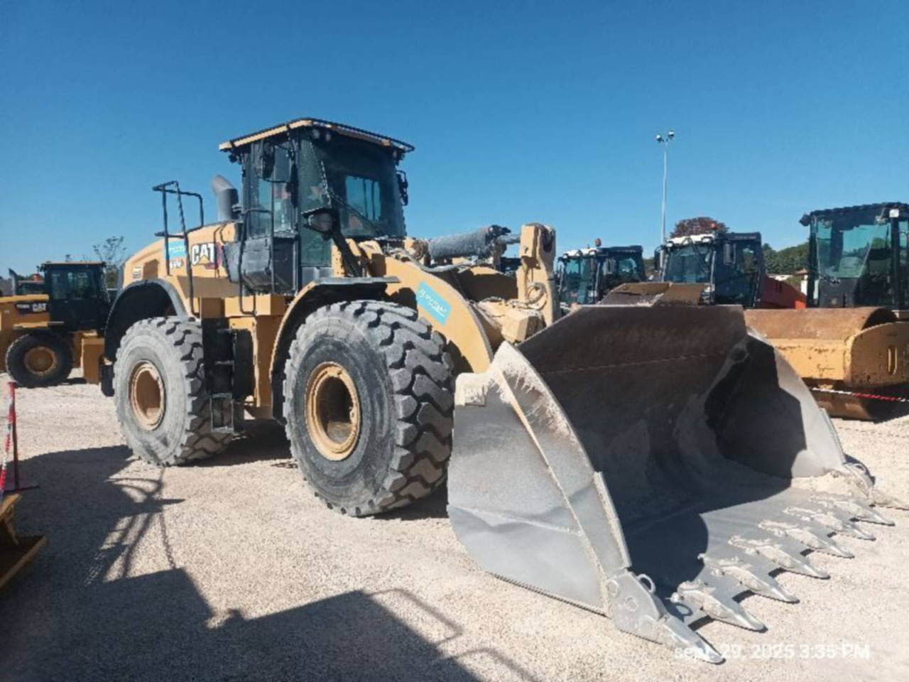 CAT 966M - Wheel loader: gambar 1 CAT 966M - Wheel loader: gambar 1