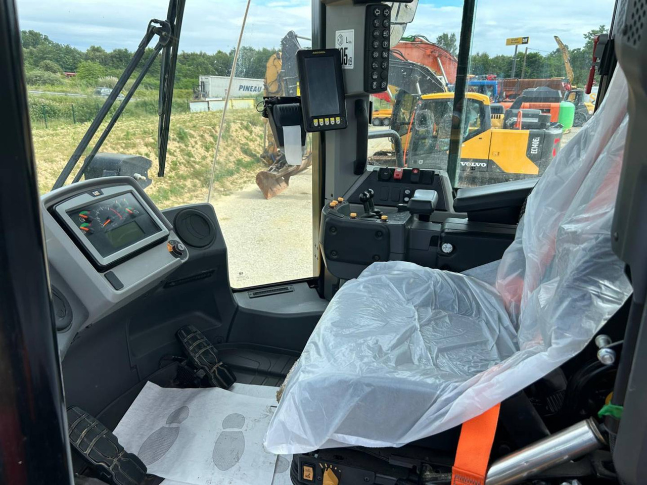 CAT 972M XE - Wheel loader: gambar 5 CAT 972M XE - Wheel loader: gambar 5