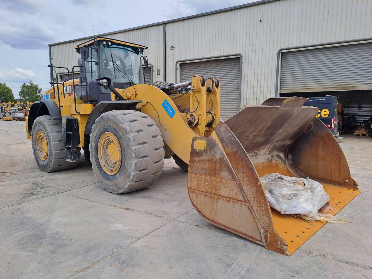CAT 982M - Wheel loader: gambar 2 CAT 982M - Wheel loader: gambar 2