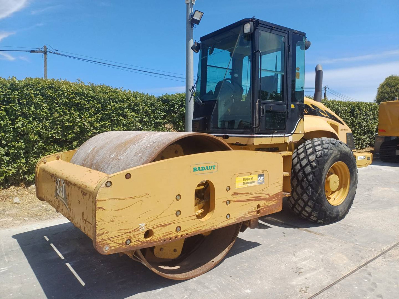 CAT CS573E - Pemadat: gambar 1 CAT CS573E - Pemadat: gambar 1