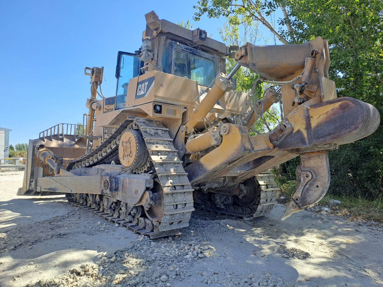CAT D10T - Bulldozer: gambar 4 CAT D10T - Bulldozer: gambar 4