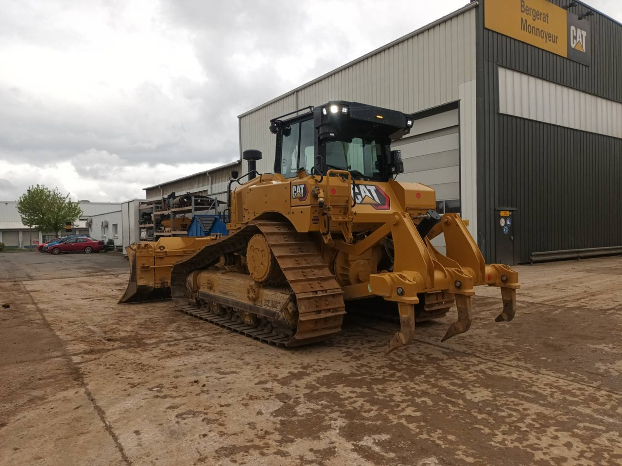 CAT D6 VPAT - Bulldozer: gambar 4 CAT D6 VPAT - Bulldozer: gambar 4