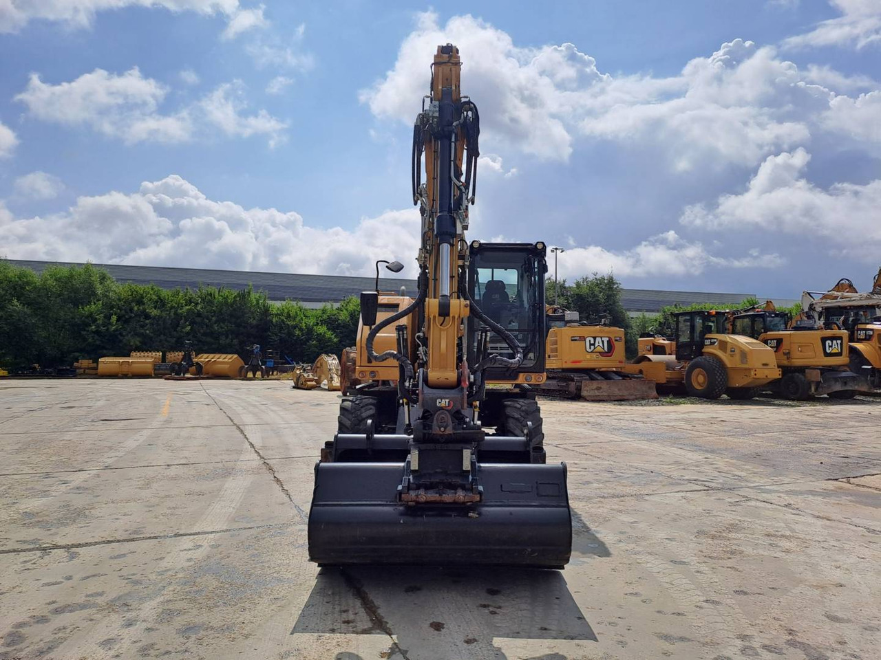CAT M315 - Ekskavator roda: gambar 3 CAT M315 - Ekskavator roda: gambar 3