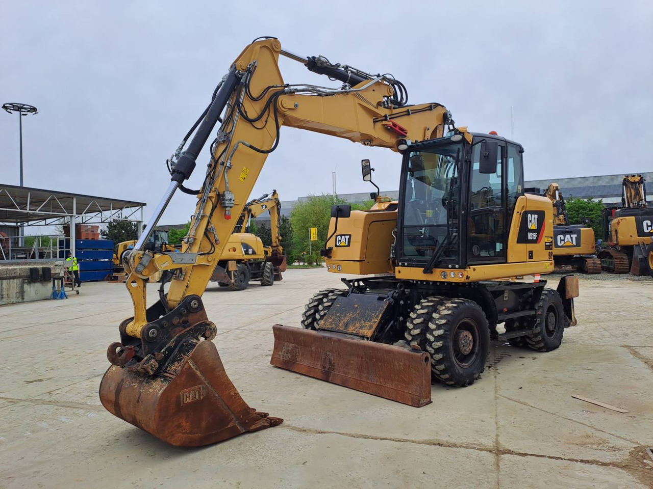 CAT M315F IVC - Ekskavator roda: gambar 4 CAT M315F IVC - Ekskavator roda: gambar 4