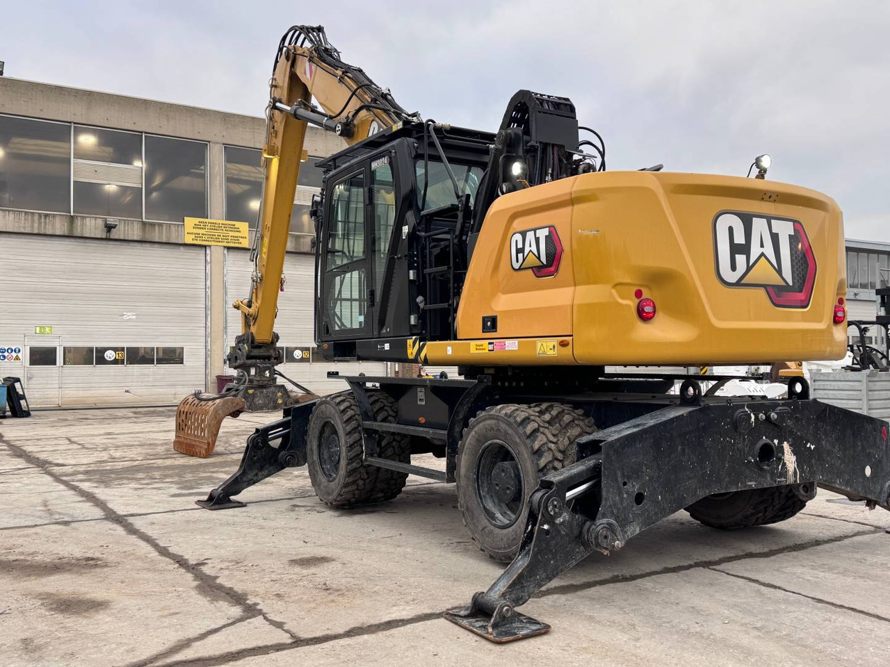 CAT MH3024-07 - Ekskavator roda: gambar 4 CAT MH3024-07 - Ekskavator roda: gambar 4