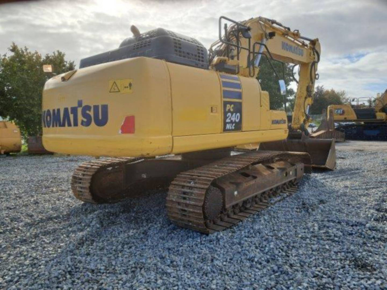 KOMATSU PC240LC7 - Ekskavator perayap: gambar 3 KOMATSU PC240LC7 - Ekskavator perayap: gambar 3