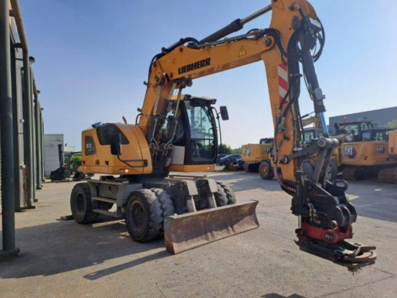 LIEBHERR A913 - Ekskavator roda: gambar 2 LIEBHERR A913 - Ekskavator roda: gambar 2