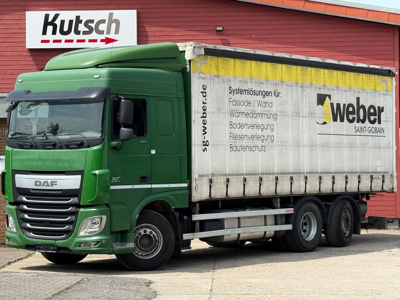 DAF XF 460 SpaceCab, Edscha, Lenkachse, Intarder - Truk dengan terpal samping: gambar 1 DAF XF 460 SpaceCab, Edscha, Lenkachse, Intarder - Truk dengan terpal samping: gambar 1