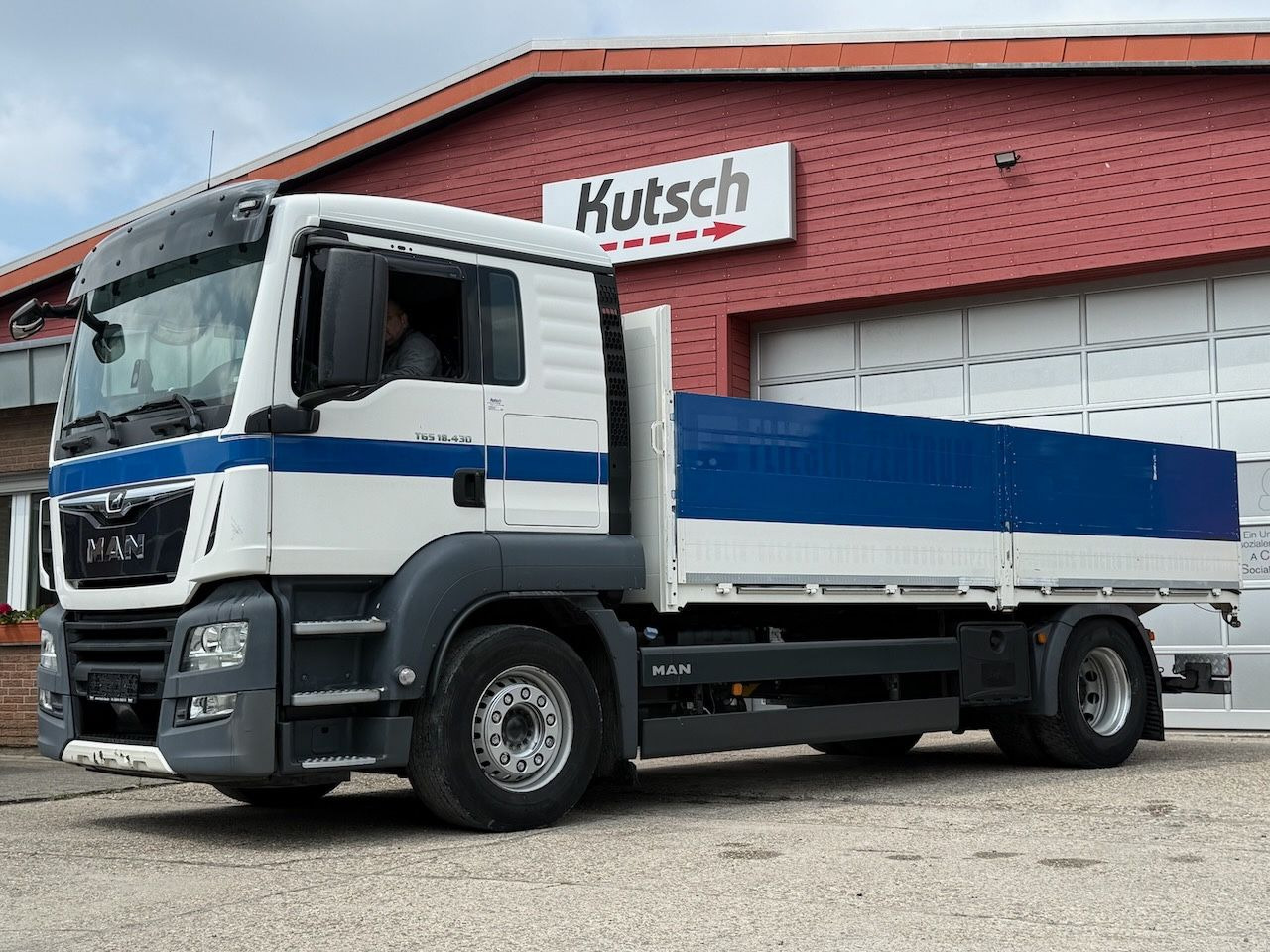 MAN TGS 18.430 BL Pritsche 5,50m, EURO 6D - Truk flatbed: gambar 1 MAN TGS 18.430 BL Pritsche 5,50m, EURO 6D - Truk flatbed: gambar 1