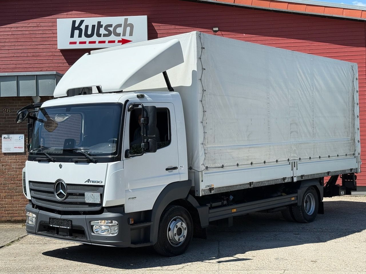 Mercedes-Benz Atego 818L Plane, Ladebordwand, Klima, AHK - Truk dengan terpal samping: gambar 1 Mercedes-Benz Atego 818L Plane, Ladebordwand, Klima, AHK - Truk dengan terpal samping: gambar 1