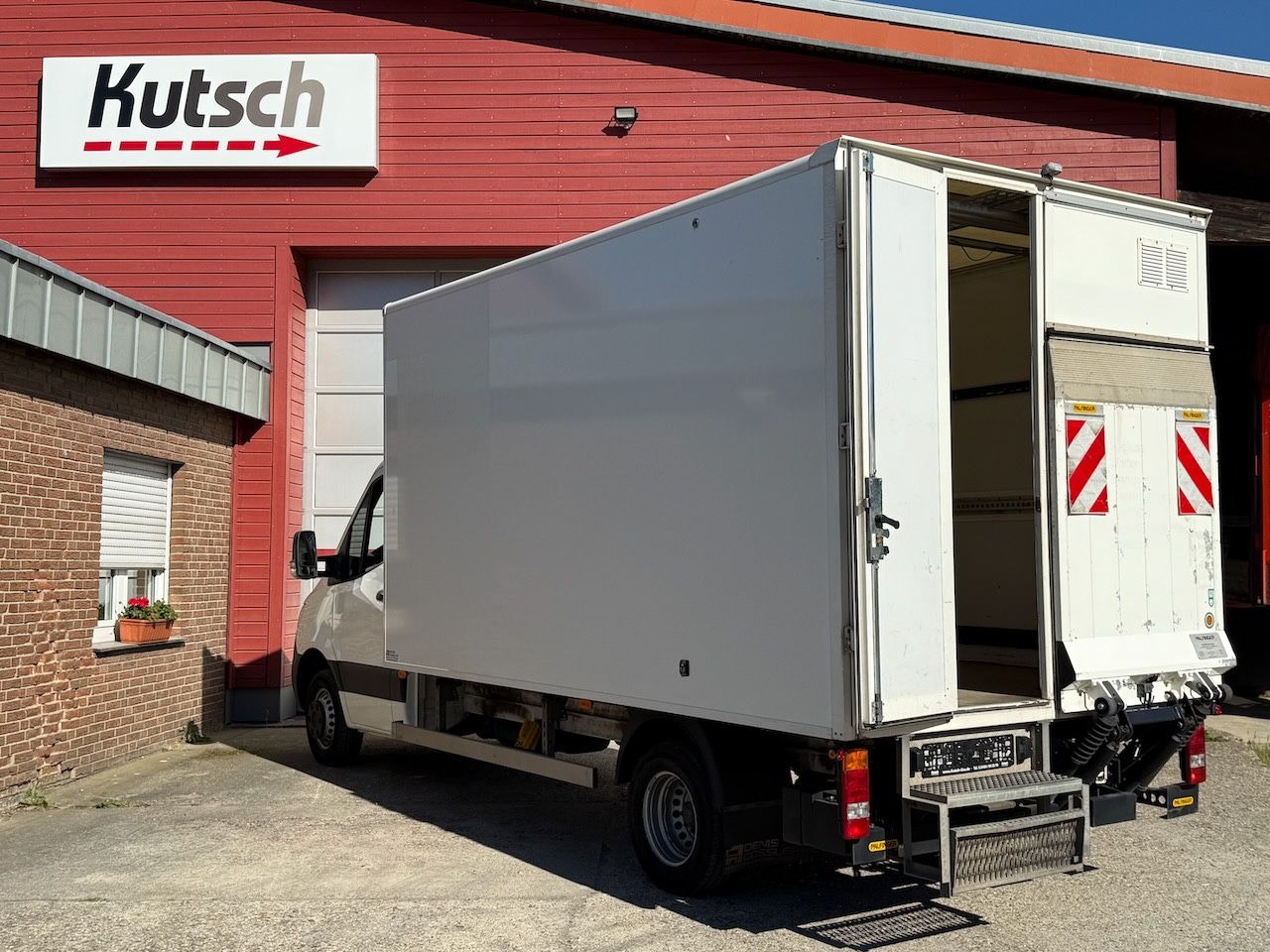 Mercedes-Benz Sprinter III Koffer 514 CDI Ladebordwand - Van box: gambar 3 Mercedes-Benz Sprinter III Koffer 514 CDI Ladebordwand - Van box: gambar 3
