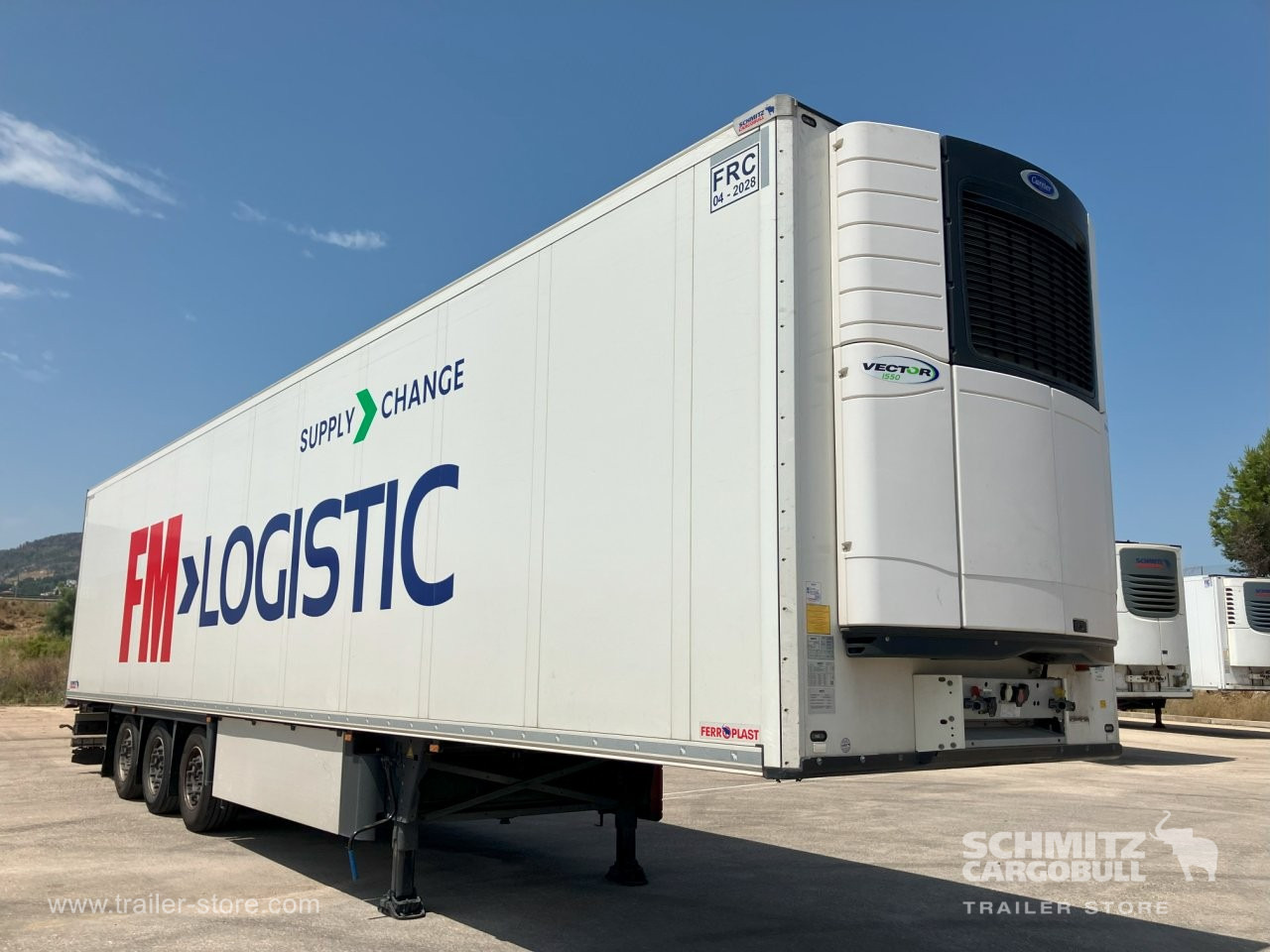 SCHMITZ Semiremolque Frigo Standard Double deck - Semi-trailer isotermal: gambar 1 SCHMITZ Semiremolque Frigo Standard Double deck - Semi-trailer isotermal: gambar 1