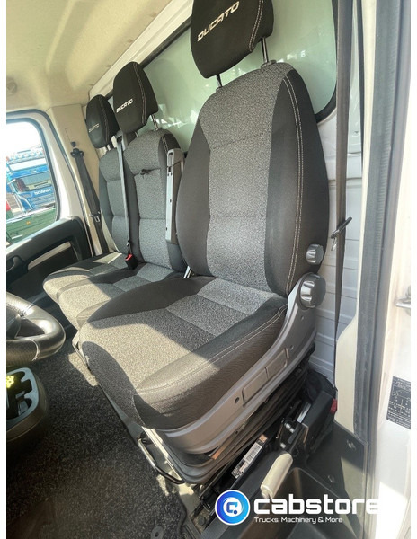 Truk box Fiat Ducato 2.3 Multijet 160 Pk  Euro 6 - Bouwjaar 2021 - Handgeschakeld 6 speed - Airco - 3 zitplaatsen - Laadklep: gambar 11