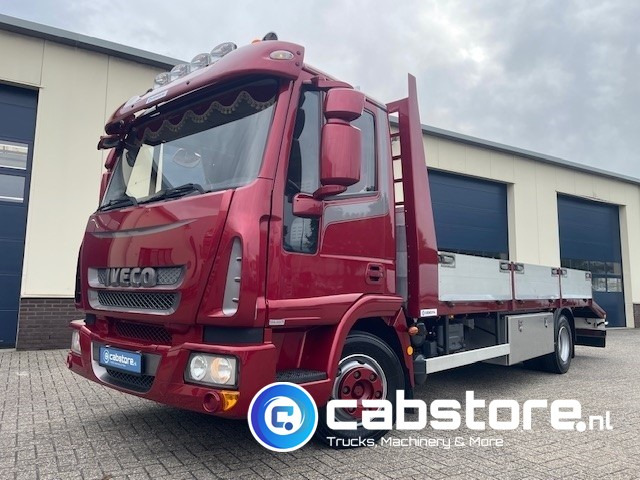 Iveco ML100E18 EEV Eurocargo - Machinetransporter- Oprijwagen - Laadvermogen 5350 kg - Bouwjaar 2012 - Handgeschakeld - Km 181.932 - APK tot 16-07-2026 !! - Truk pengangkut mobil: gambar 2 Iveco ML100E18 EEV Eurocargo - Machinetransporter- Oprijwagen - Laadvermogen 5350 kg - Bouwjaar 2012 - Handgeschakeld - Km 181.932 - APK tot 16-07-2026 !! - Truk pengangkut mobil: gambar 2