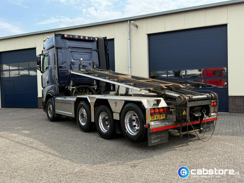 Mercedes-Benz ACTROS 3663 Euro 6 - 8x2 - RETARDER - Bouwjaar 09-2017 - 30 Ton's Container Kabelsysteem - Km 476.892 - Good condition - Truk pembawa sistem kabel: gambar 5 Mercedes-Benz ACTROS 3663 Euro 6 - 8x2 - RETARDER - Bouwjaar 09-2017 - 30 Ton's Container Kabelsysteem - Km 476.892 - Good condition - Truk pembawa sistem kabel: gambar 5