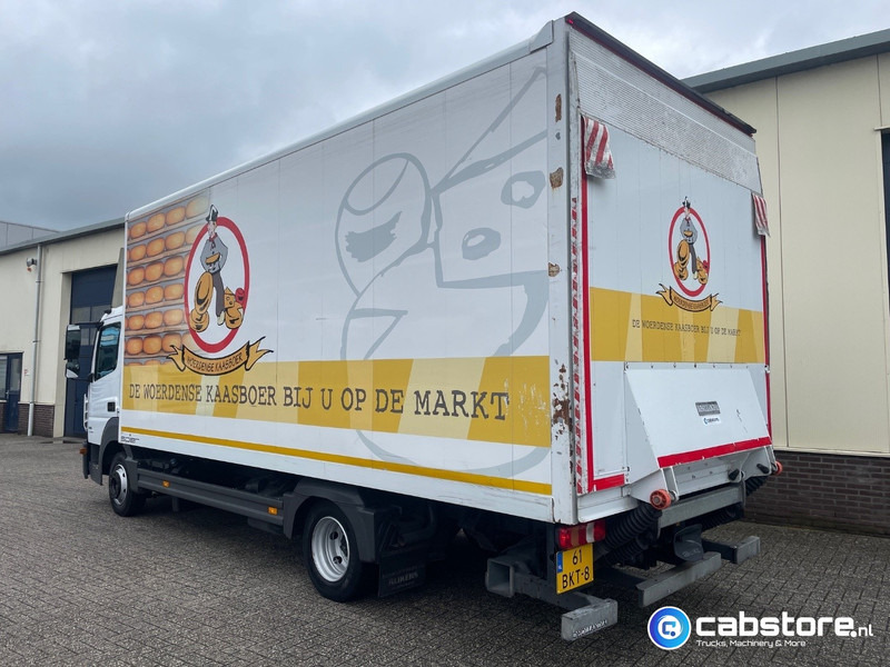 Mercedes-Benz Atego 818 Mercedes Benz Atego 818 4x2 Euro 6 - Bakwagen met geisoleerde laadbak - Laadklep 2000 kg - Bouwjaar 2014 - Truk box: gambar 3 Mercedes-Benz Atego 818 Mercedes Benz Atego 818 4x2 Euro 6 - Bakwagen met geisoleerde laadbak - Laadklep 2000 kg - Bouwjaar 2014 - Truk box: gambar 3