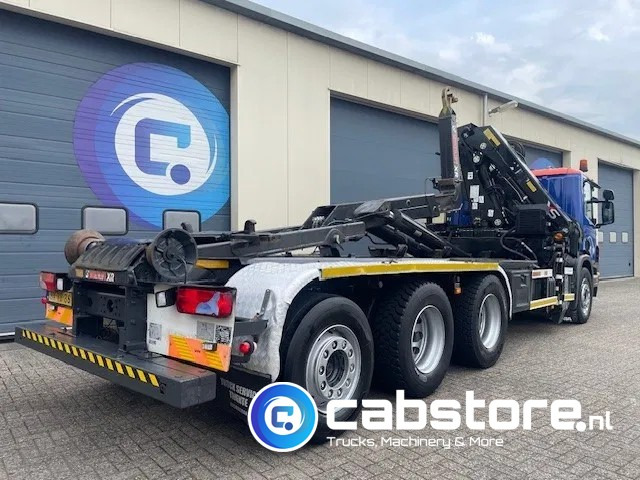 Scania P380 LB 8x4*4 HNA Euro 5 - HIAB 211 E-3 Hipro Crane with remote control + Multilift XR26S61 Hooklift - Year 2009 - Km 336.501 !! - Good condition - Truk derek: gambar 4 Scania P380 LB 8x4*4 HNA Euro 5 - HIAB 211 E-3 Hipro Crane with remote control + Multilift XR26S61 Hooklift - Year 2009 - Km 336.501 !! - Good condition - Truk derek: gambar 4