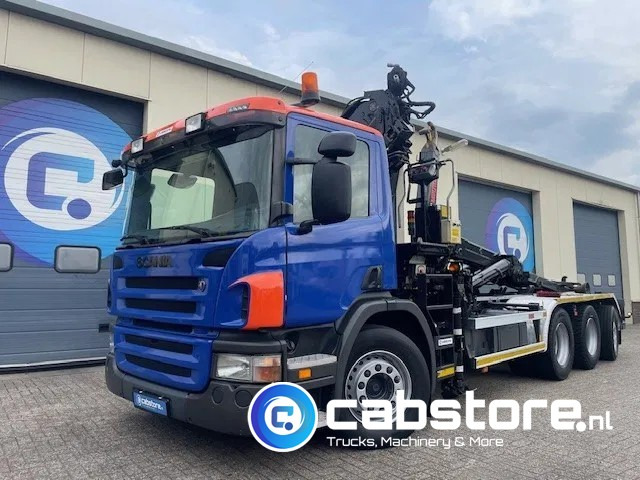 Scania P380 LB 8x4*4 HNA Euro 5 - HIAB 211 E-3 Hipro Crane with remote control + Multilift XR26S61 Hooklift - Year 2009 - Km 336.501 !! - Good condition - Truk derek: gambar 3 Scania P380 LB 8x4*4 HNA Euro 5 - HIAB 211 E-3 Hipro Crane with remote control + Multilift XR26S61 Hooklift - Year 2009 - Km 336.501 !! - Good condition - Truk derek: gambar 3