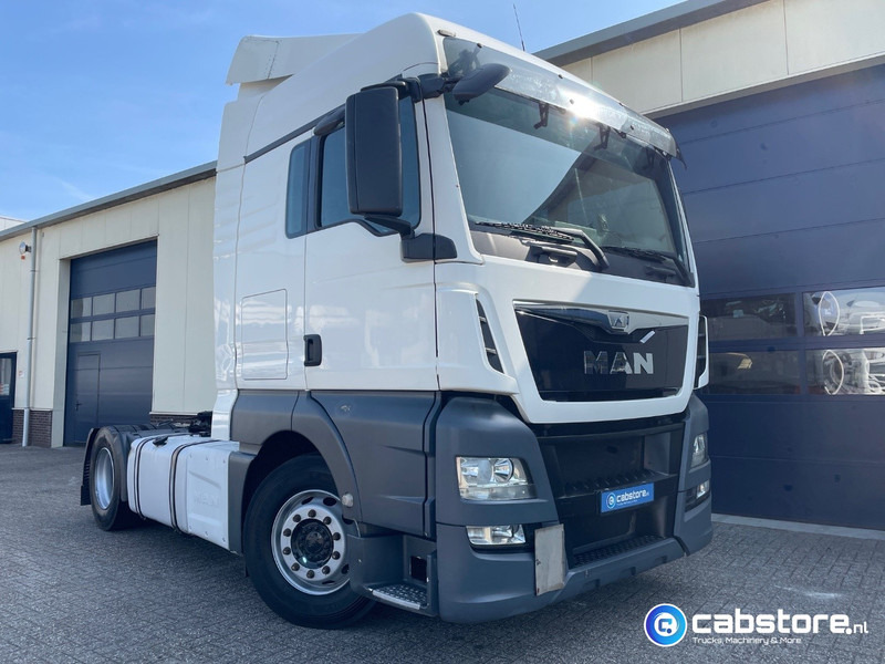 MAN TGX 18.440 4x2 BLS Euro 6 - XLX cabine - Bouwjaar 2014 - Smart Tacho - 2x Dieseltanks - Very good tyres - Tractor head: gambar 1 MAN TGX 18.440 4x2 BLS Euro 6 - XLX cabine - Bouwjaar 2014 - Smart Tacho - 2x Dieseltanks - Very good tyres - Tractor head: gambar 1