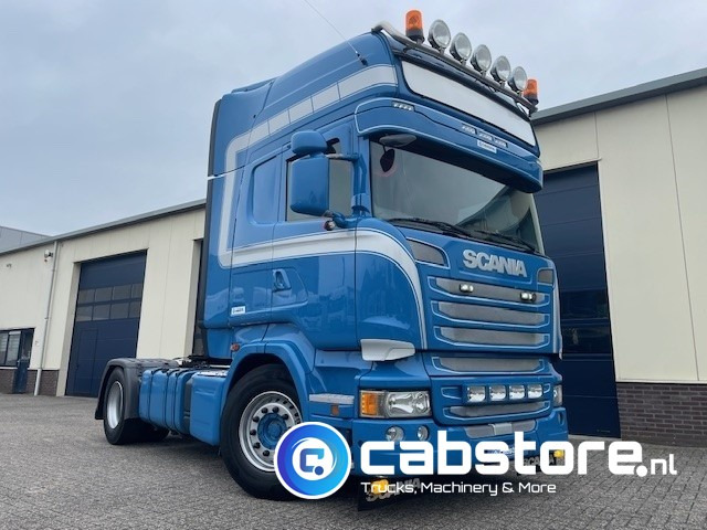 Scania R450 LA4X2MNA Euro 6 Topline Scania R450 LA4X2MNA Euro 6 - Topline - 2 Dieseltanks - Bouwjaar 2015 - Good condition - Tractor head: gambar 1 Scania R450 LA4X2MNA Euro 6 Topline Scania R450 LA4X2MNA Euro 6 - Topline - 2 Dieseltanks - Bouwjaar 2015 - Good condition - Tractor head: gambar 1