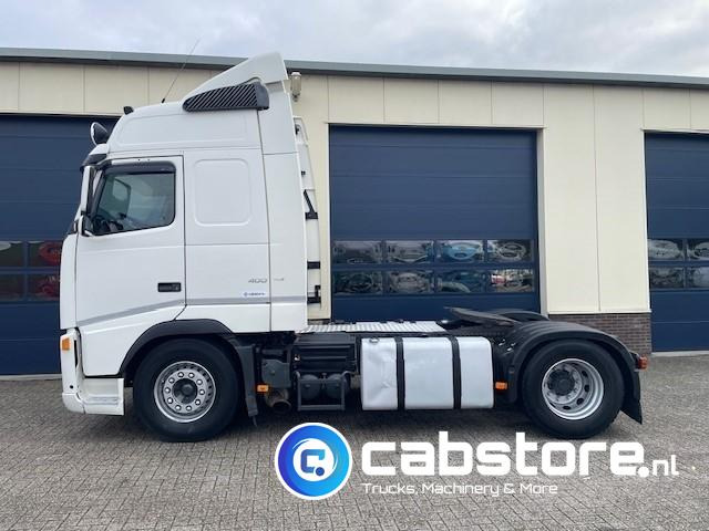 Volvo FH 400 4X2 Euro 5  - VEB+ Brake - Globetrotter - I-Shift - 2 tanks - Bouwjaar 2007 - Km 1.097.798 - Tractor head: gambar 5 Volvo FH 400 4X2 Euro 5  - VEB+ Brake - Globetrotter - I-Shift - 2 tanks - Bouwjaar 2007 - Km 1.097.798 - Tractor head: gambar 5