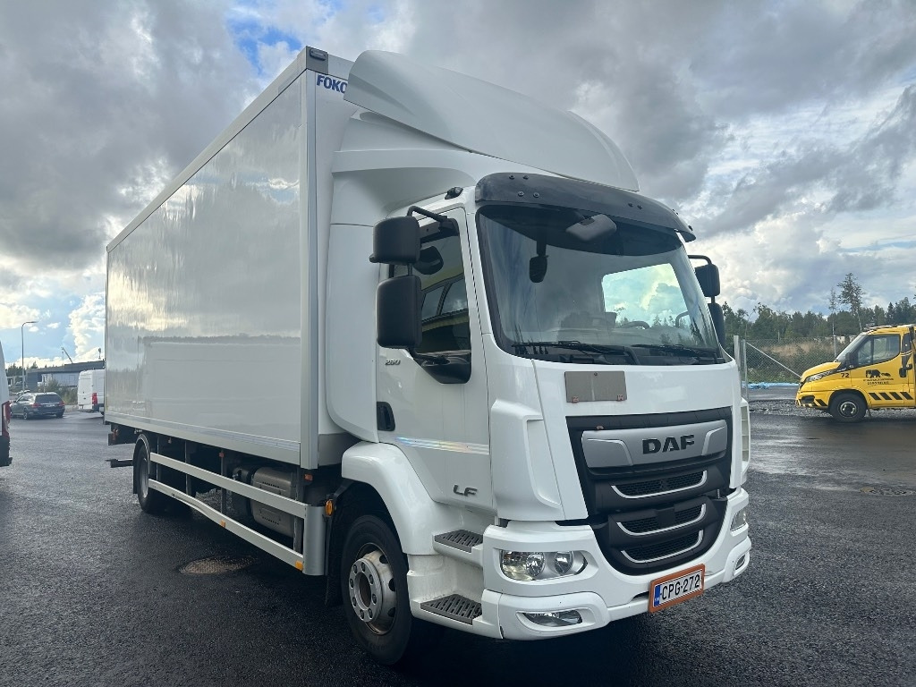 DAF LF 260 4x2 - Truk box: gambar 3 DAF LF 260 4x2 - Truk box: gambar 3