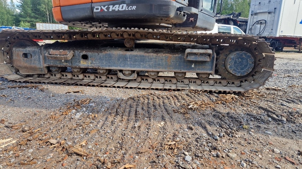 Doosan DX 140 LCR - Ekskavator perayap: gambar 5 Doosan DX 140 LCR - Ekskavator perayap: gambar 5