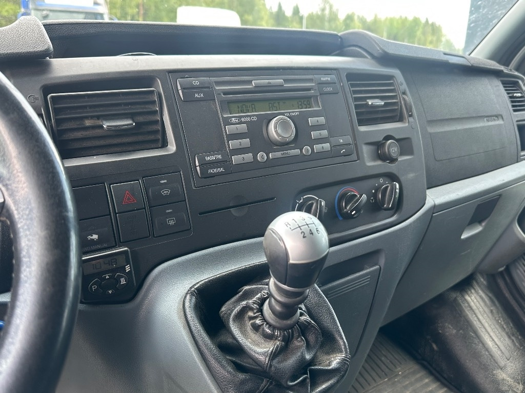 Van panel Ford Transit T350 4X4 huoltohyllyt: gambar 7