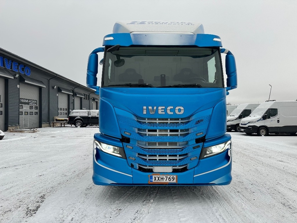 Iveco AD 260S40 Y/FS CNG - Hook lift: gambar 2 Iveco AD 260S40 Y/FS CNG - Hook lift: gambar 2