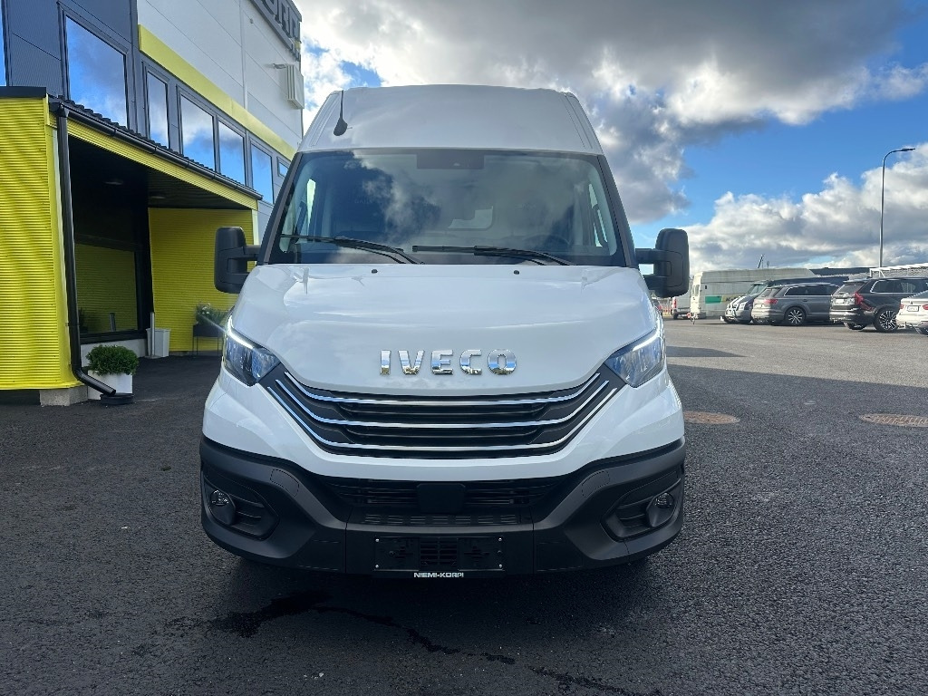 Iveco Daily 35S16A8 12m3 k-auto - Van panel: gambar 2 Iveco Daily 35S16A8 12m3 k-auto - Van panel: gambar 2
